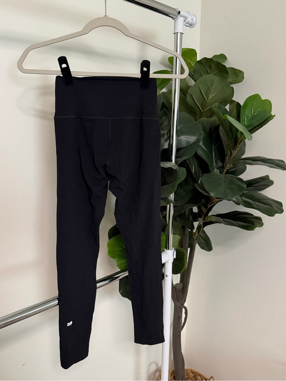 Splits59 Black High-Rise Leggings - Picture 3 of 5
